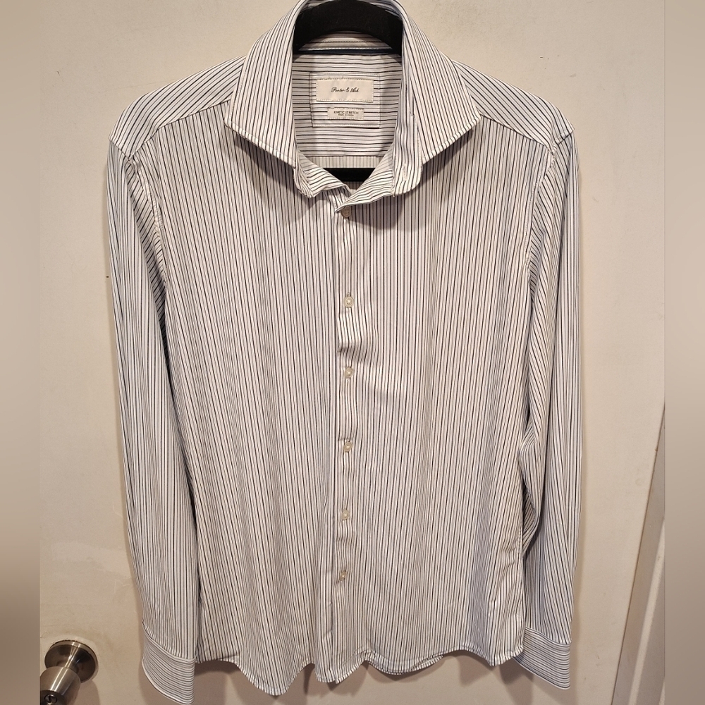 Porter & Ash Men's White Blue Pinstripe Kinetic Stretch Dress Shirt Sz S Career